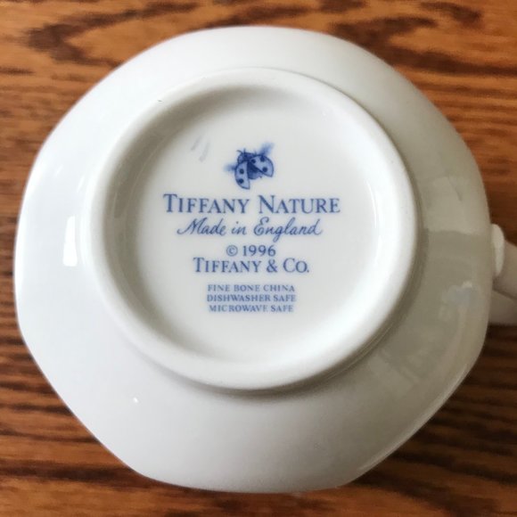 Tiffany & Co Nature Teacup Saucer Set White Blue Blueberry China RARE - Picture 7 of 10